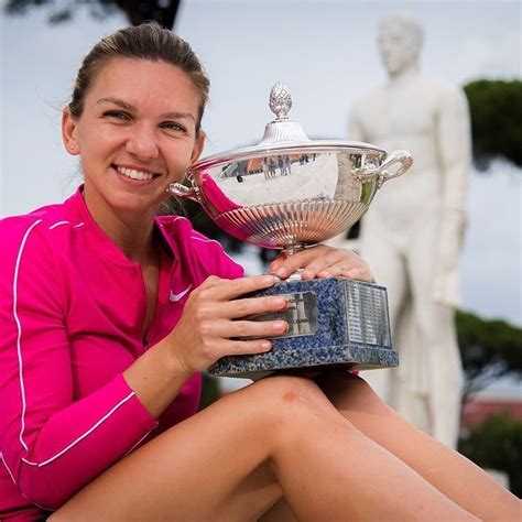 simona halep tetas|Simona Halep (@simonahalep) • Instagram photos and videos